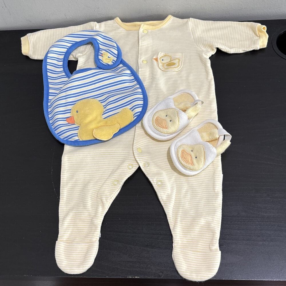 LITTLE ME Size 3M Footed One Piece With Matching Bib & Shoes Yellow Duck Cute